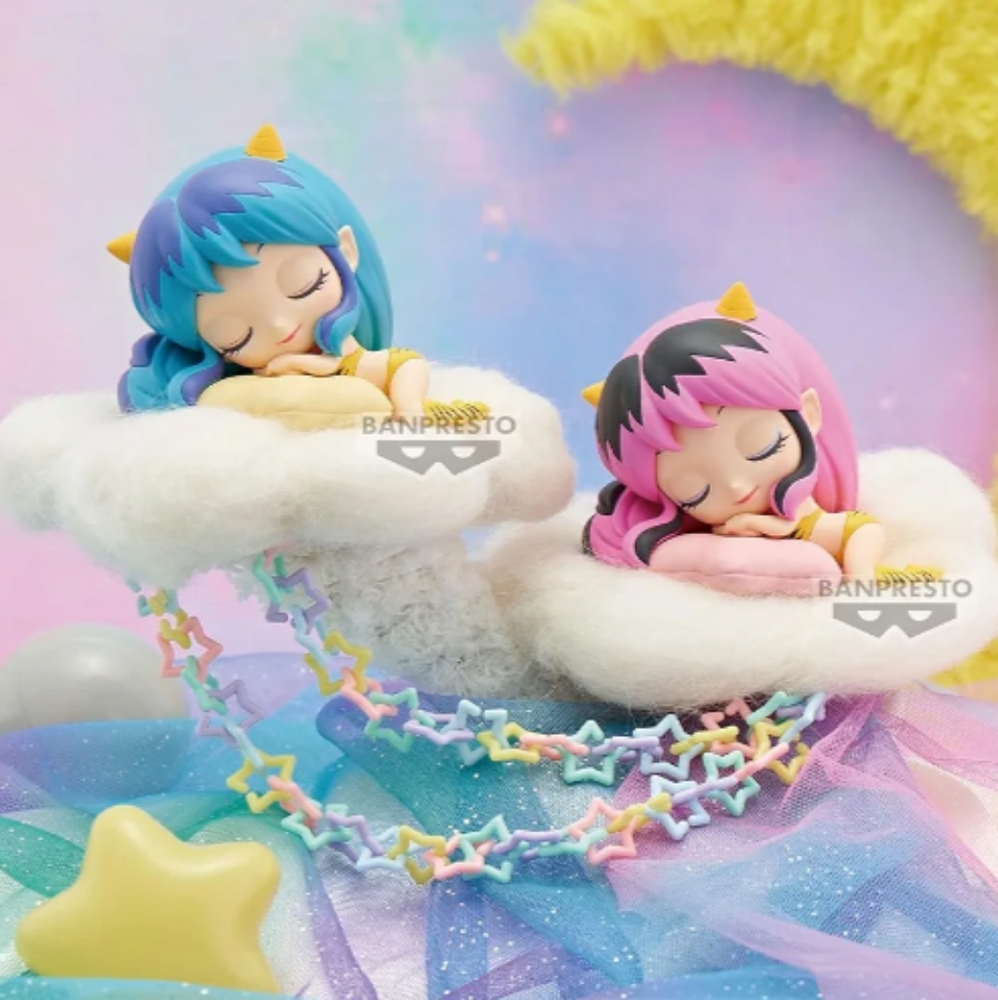 Q Posket Sleeping Figure - Blue and Purple